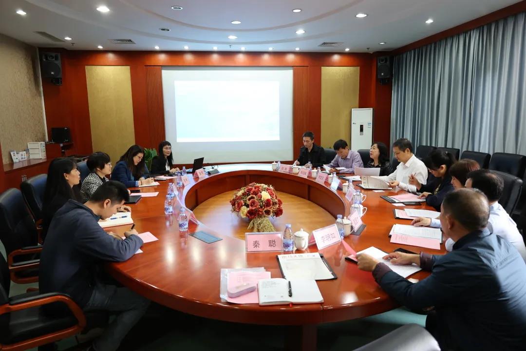 自治區(qū)科協(xié)黨組書記、副主席納翔蒞臨桂林南藥調(diào)研指導(dǎo)工作 自治區(qū)科協(xié)黨組書記、副主席納翔蒞臨桂林南藥調(diào)研指導(dǎo)工作